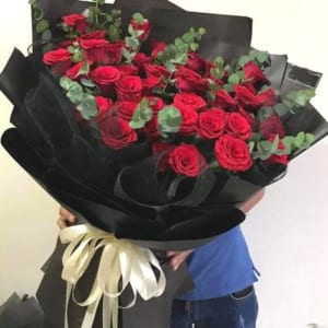 bo-hoa-hong-do-happy-birthday-dienhoaonline-010321