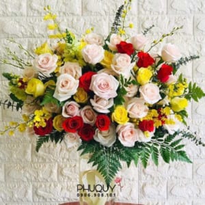 hoa-cam-binh-ngay-tuoi-dep-120321-dienhoaonline