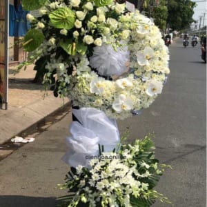 ke-hoa-chia-buon-noi-tiec-thuong-vo-han-140321
